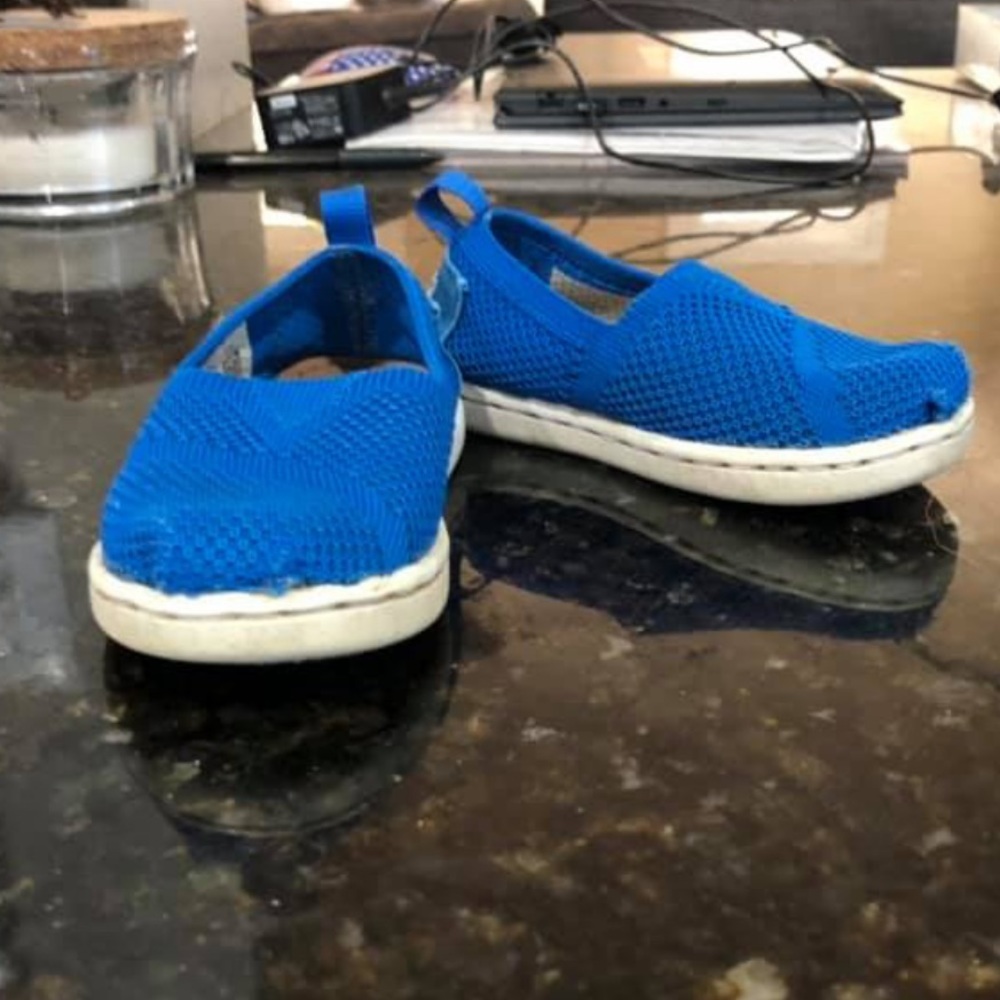 Toddler Toms Size 5
